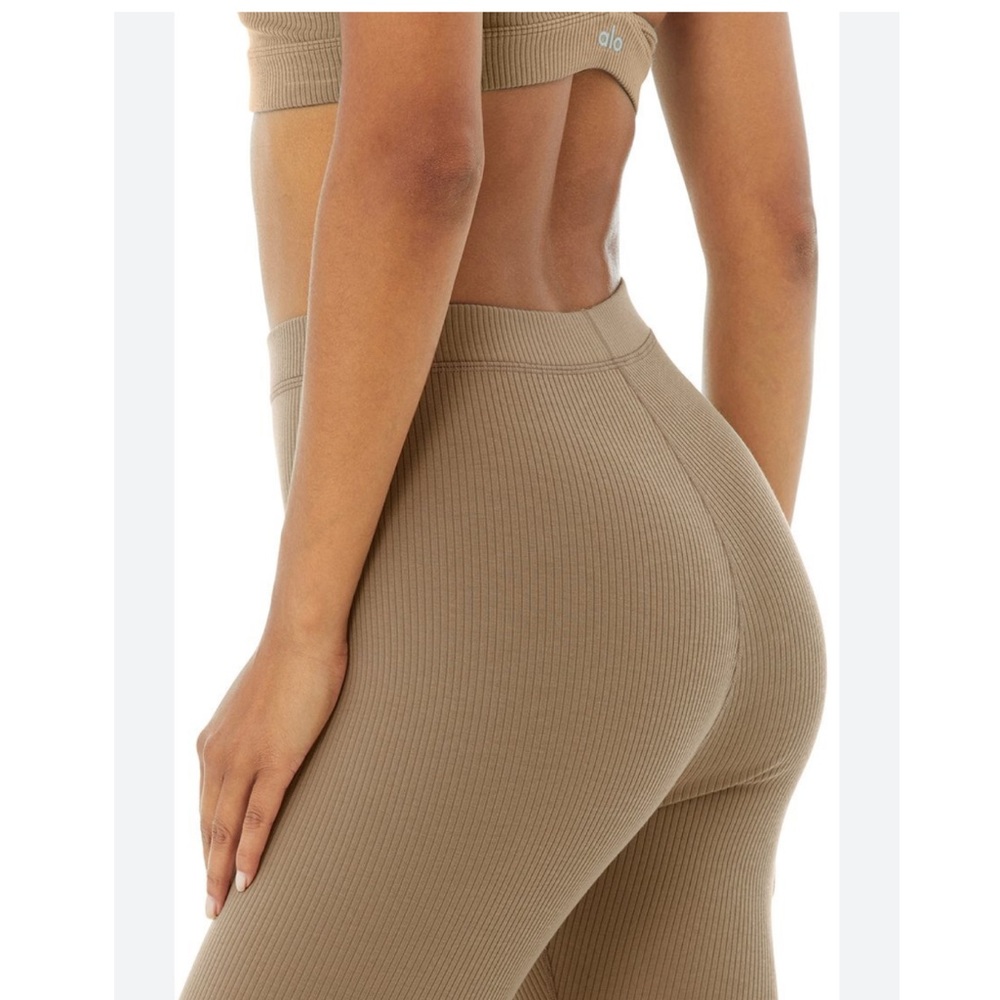 Alo Yoga Ribbed High Waist 7/8 Blissful Leggings, Gravel